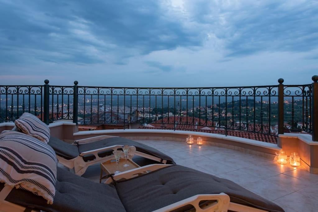 Amazing View With Huge Balcony Apartment Veria  Ngoại thất bức ảnh